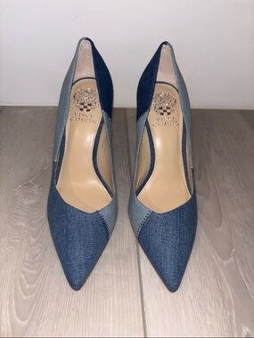 Vince Camuto Two-Tone Denim Pointed Pumps - Blue size 7.5 NWOT